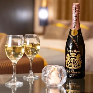 Hotel　noblesse 神戸市
